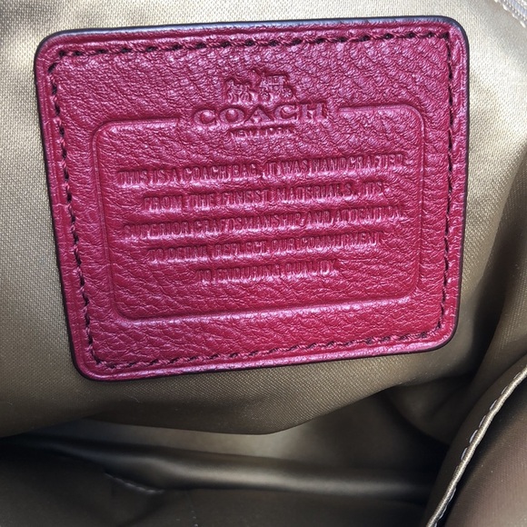 Coach burgandy purse - Picture 5 of 7